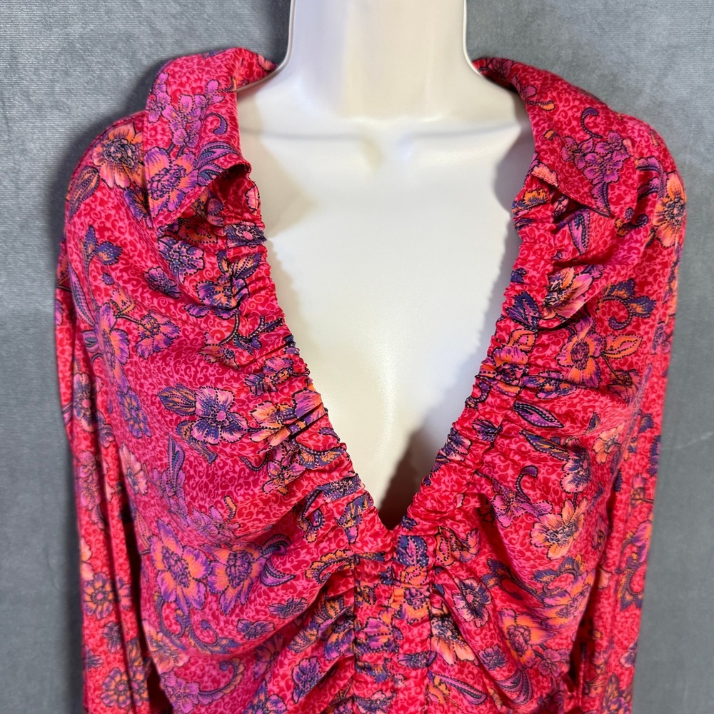 Free People Crop Top L Floral Ruched Blouse Red Pink Boho Bright Slip Smocked - Picture 12 of 16